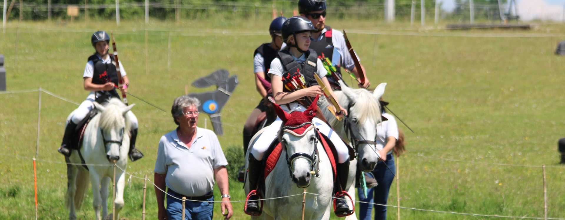 Méditation équine Laroque-Timbaut
